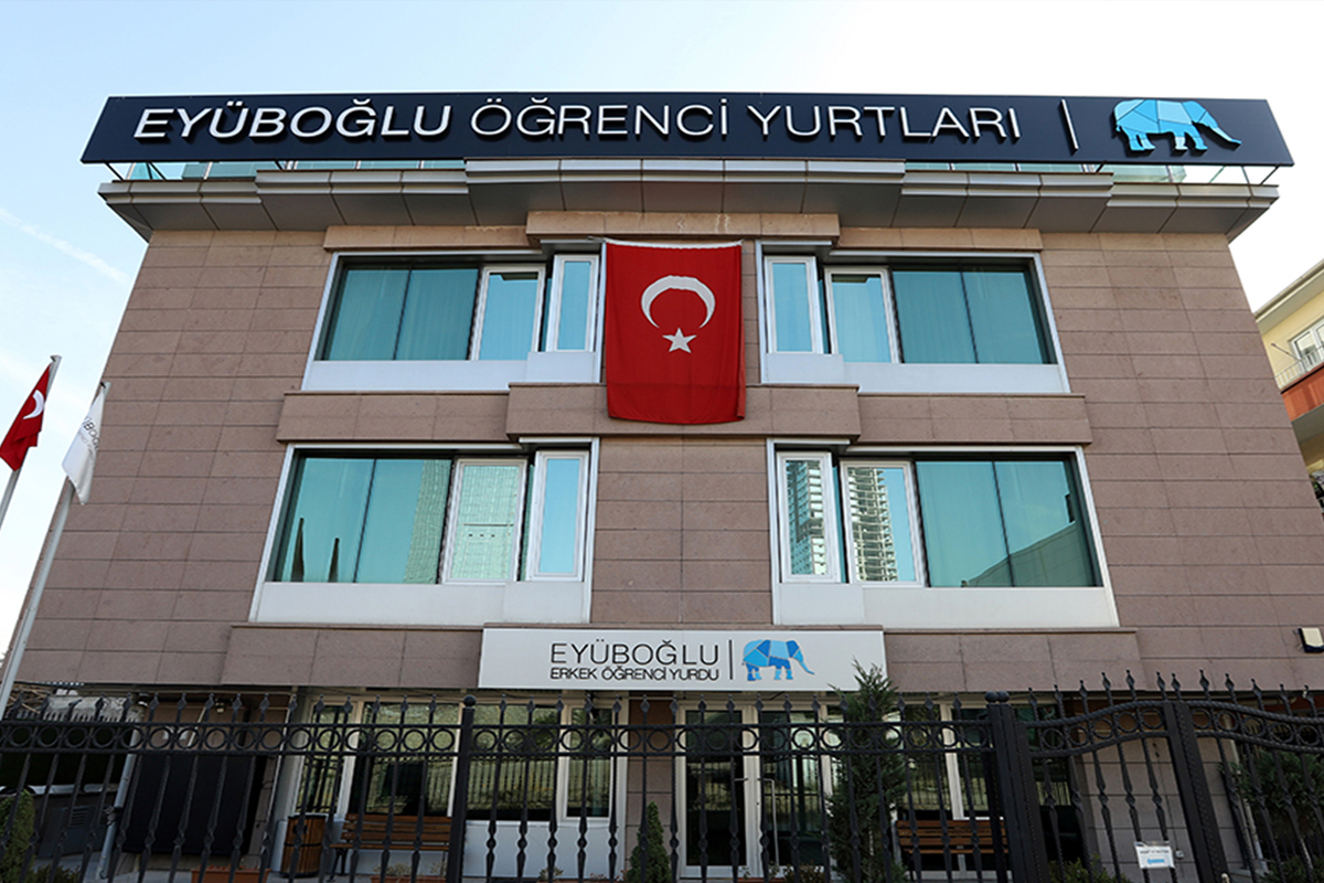 Eyüboğlu Erkek Öğrenci Yurdu