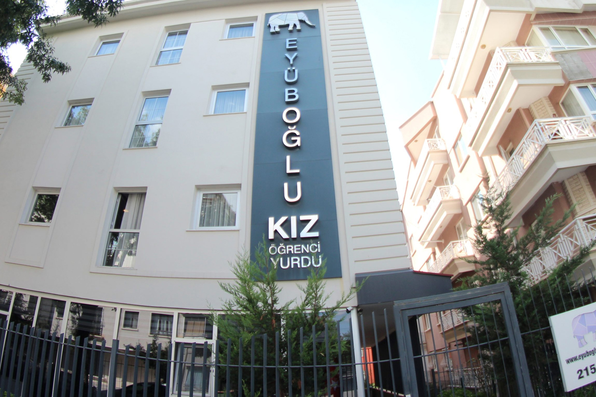 Eyüboğlu Kız Öğrenci Yurdu